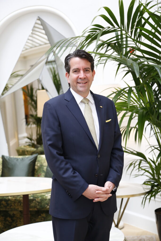 Greg Liddell, Director General del hotel